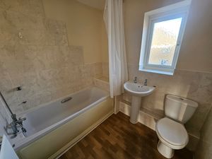 Photo 7- click for photo gallery